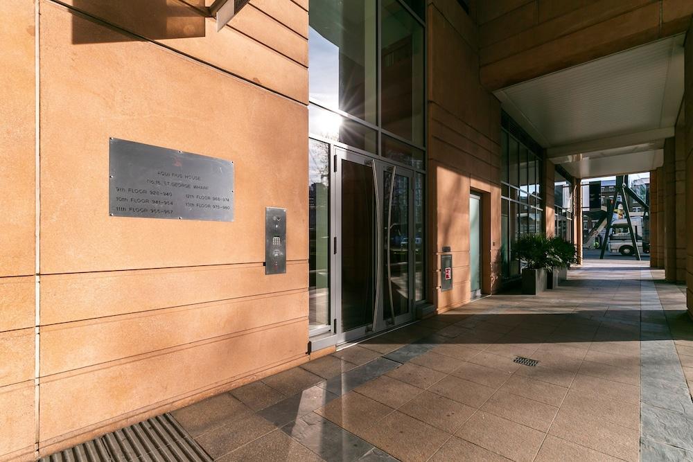 St. Georges Wharf Serviced Apartments By Thesqua.Re London Exteriör bild