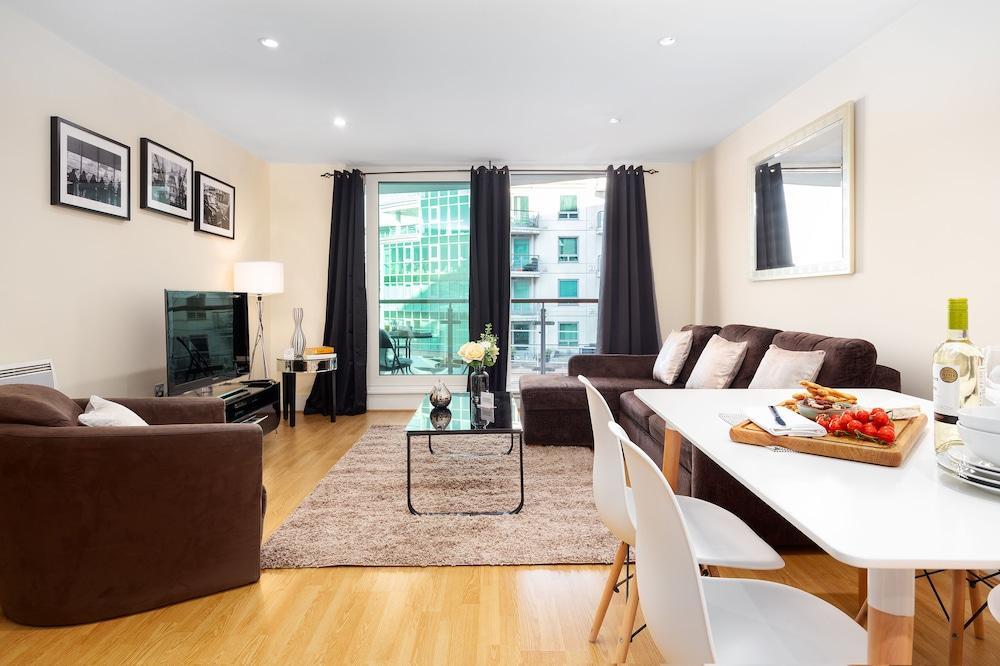 St. Georges Wharf Serviced Apartments By Thesqua.Re London Exteriör bild